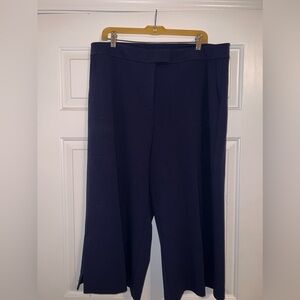 Micheal Kors Capri Slacks